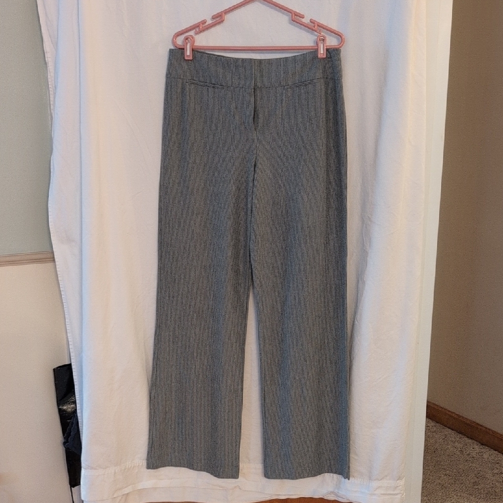 New York & Company Gray Striped Pants